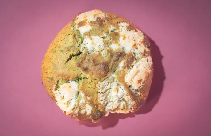 Matcha White Chocolate Cookie